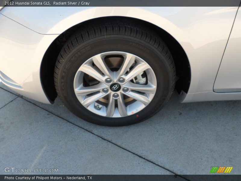 Radiant Silver / Gray 2012 Hyundai Sonata GLS