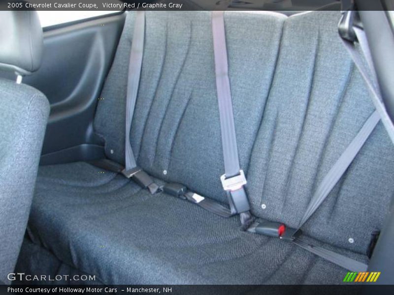 Victory Red / Graphite Gray 2005 Chevrolet Cavalier Coupe