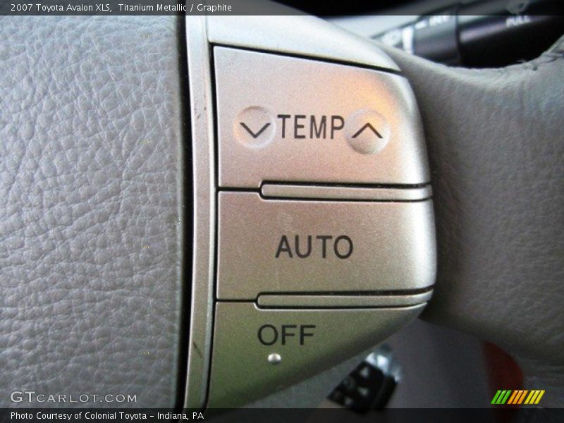 Titanium Metallic / Graphite 2007 Toyota Avalon XLS