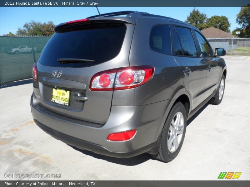 Mineral Gray / Gray 2012 Hyundai Santa Fe SE V6