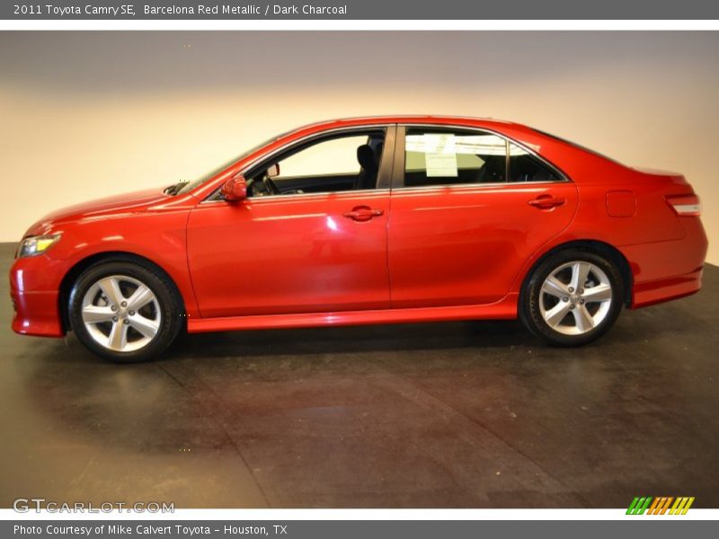 Barcelona Red Metallic / Dark Charcoal 2011 Toyota Camry SE