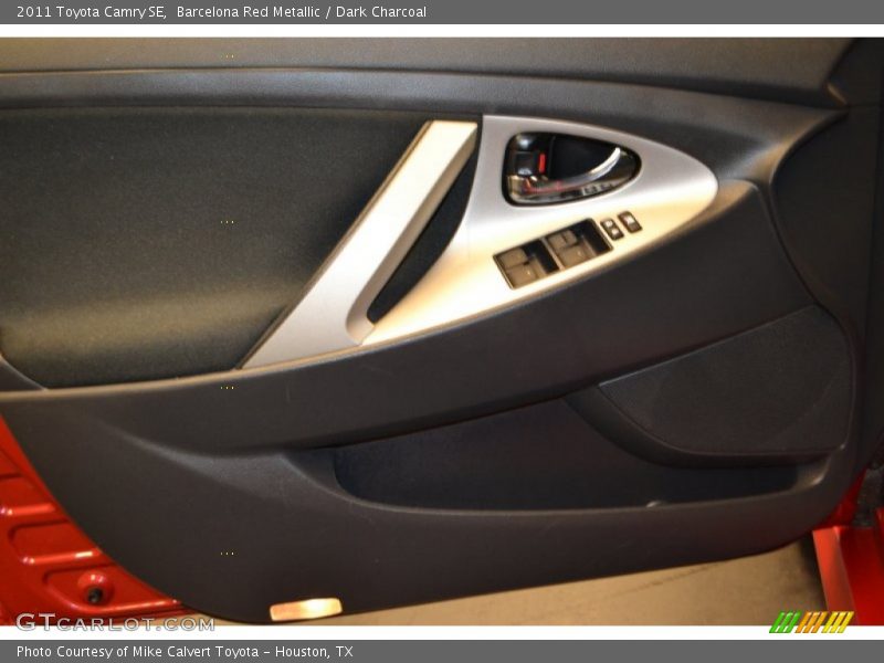 Barcelona Red Metallic / Dark Charcoal 2011 Toyota Camry SE