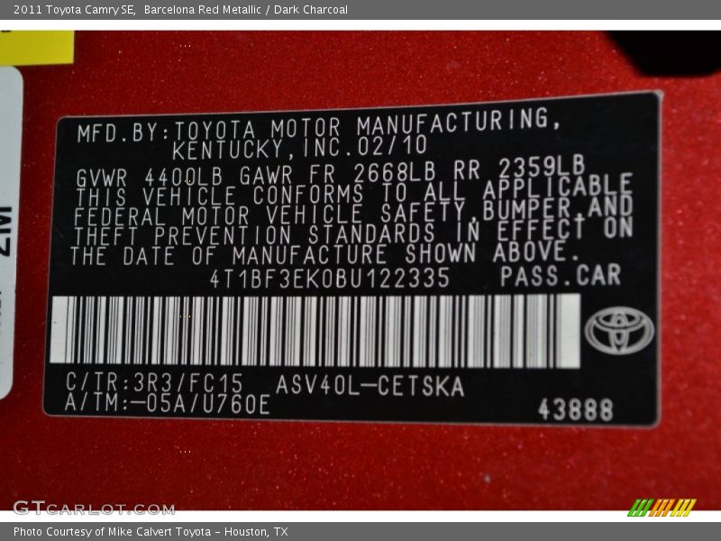 Barcelona Red Metallic / Dark Charcoal 2011 Toyota Camry SE