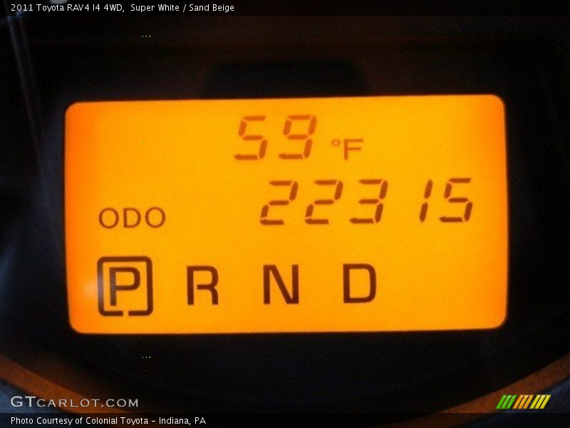 Super White / Sand Beige 2011 Toyota RAV4 I4 4WD