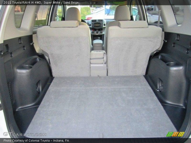 Super White / Sand Beige 2011 Toyota RAV4 I4 4WD