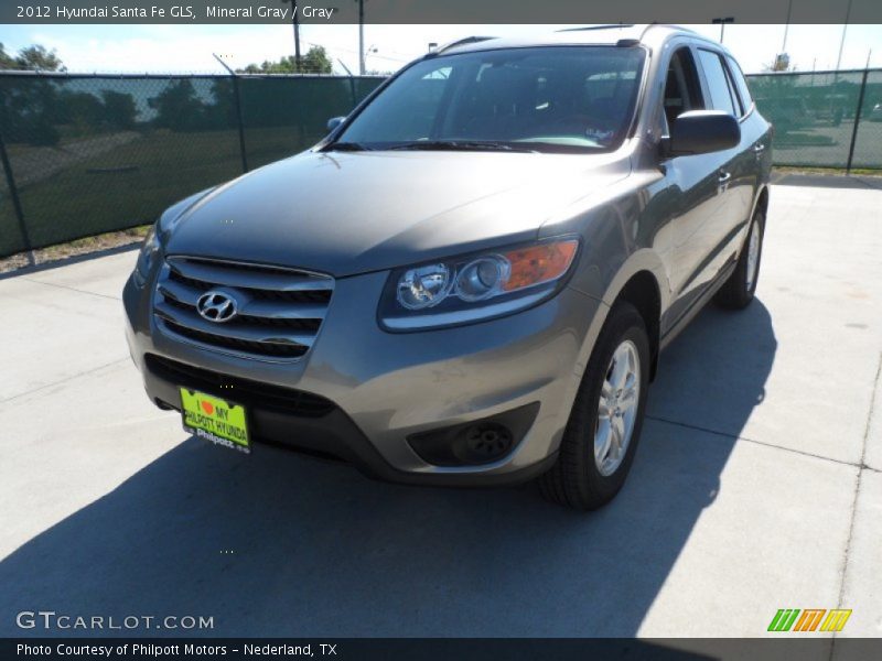 Mineral Gray / Gray 2012 Hyundai Santa Fe GLS