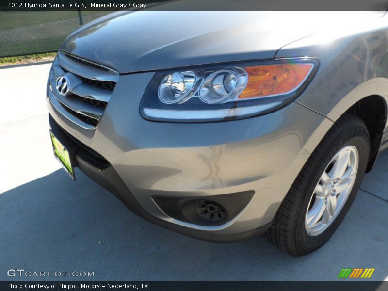 Mineral Gray / Gray 2012 Hyundai Santa Fe GLS