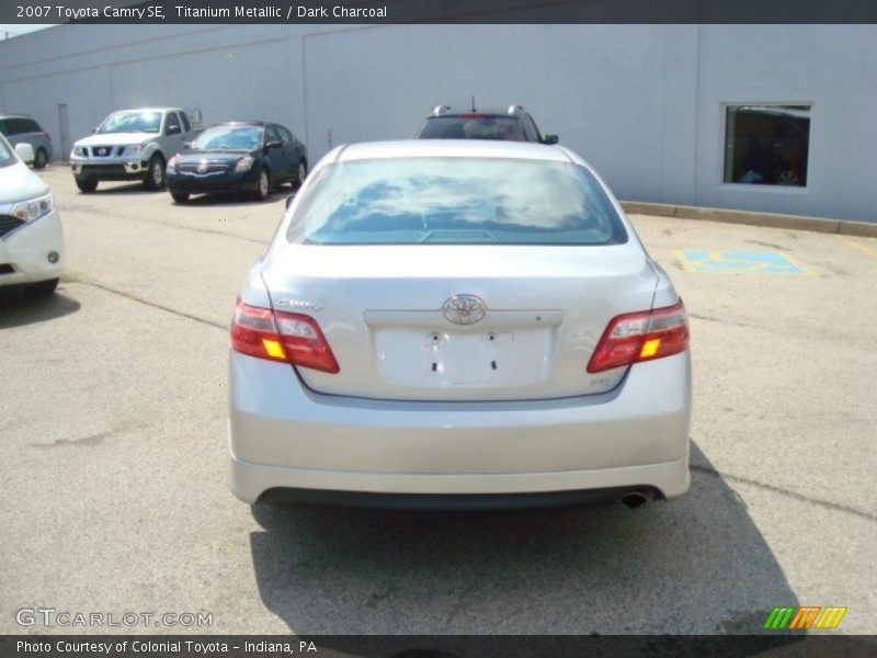 Titanium Metallic / Dark Charcoal 2007 Toyota Camry SE