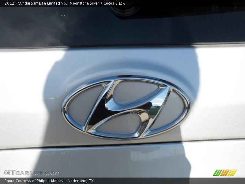 Moonstone Silver / Cocoa Black 2012 Hyundai Santa Fe Limited V6