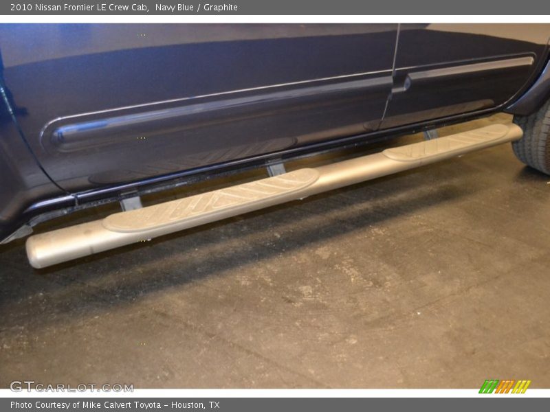Navy Blue / Graphite 2010 Nissan Frontier LE Crew Cab