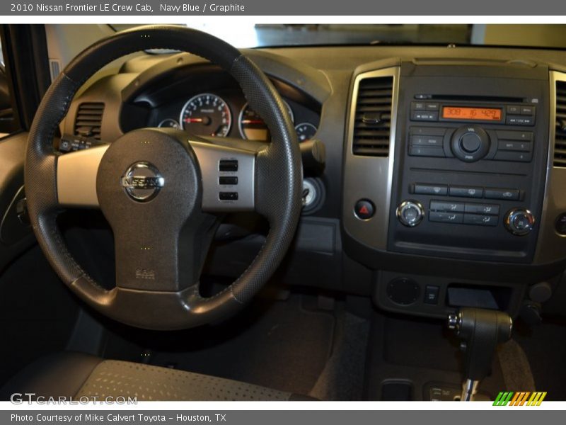 Navy Blue / Graphite 2010 Nissan Frontier LE Crew Cab
