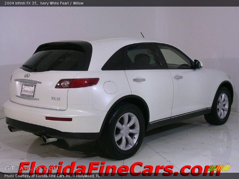 Ivory White Pearl / Willow 2004 Infiniti FX 35