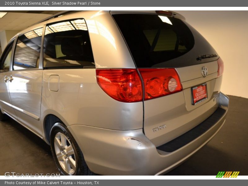 Silver Shadow Pearl / Stone 2010 Toyota Sienna XLE