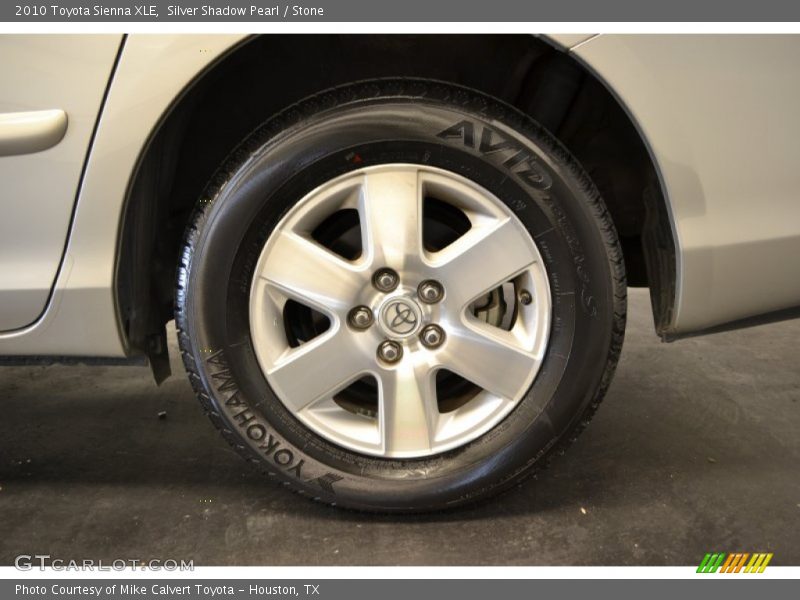 Silver Shadow Pearl / Stone 2010 Toyota Sienna XLE