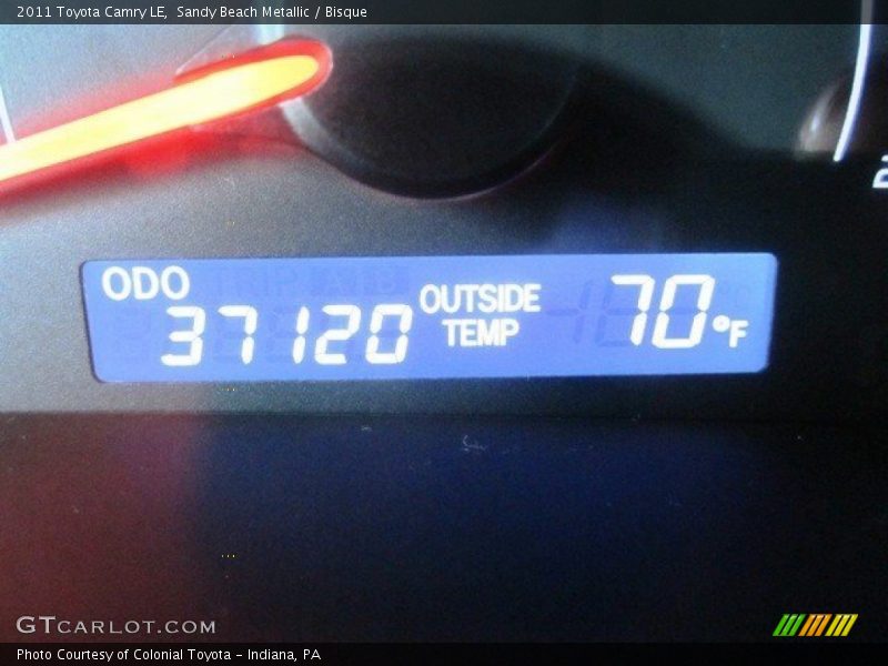 Sandy Beach Metallic / Bisque 2011 Toyota Camry LE