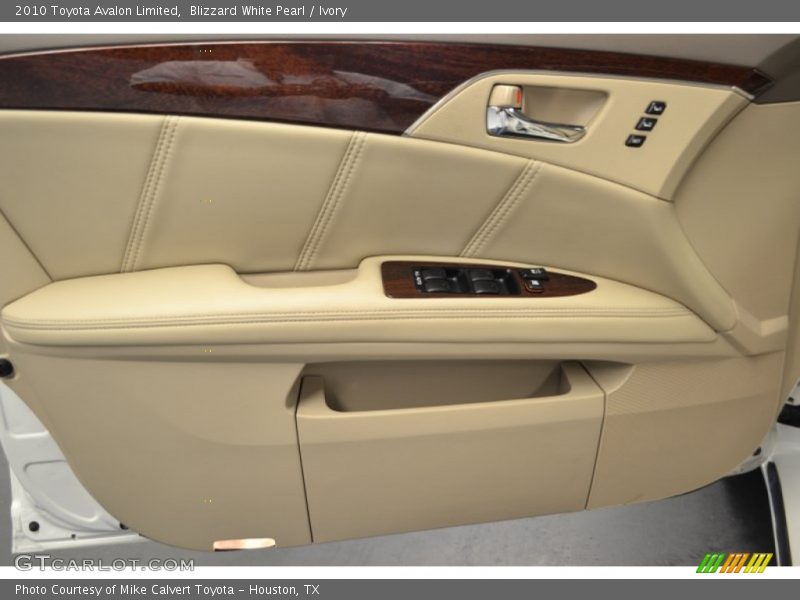 Blizzard White Pearl / Ivory 2010 Toyota Avalon Limited