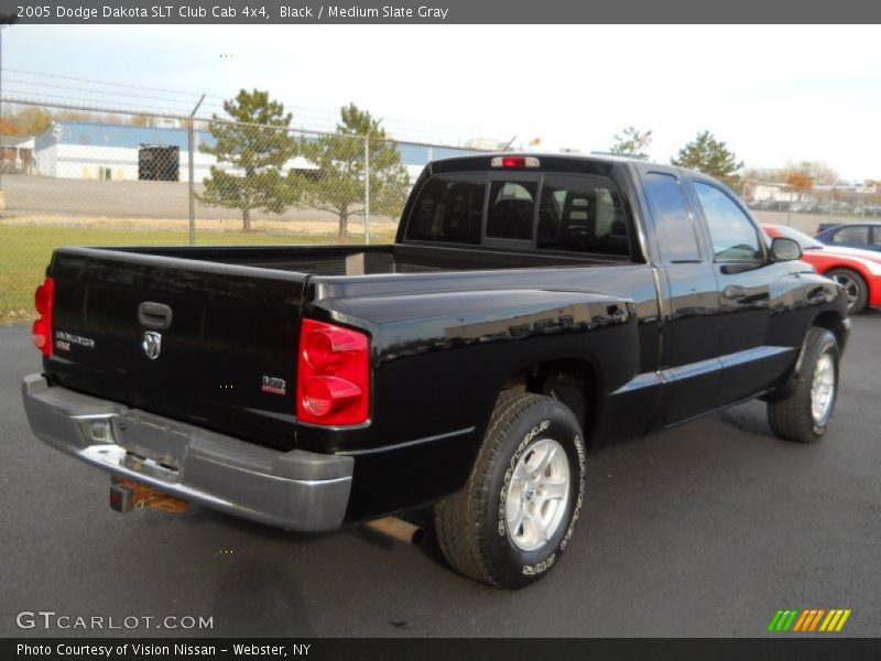 Black / Medium Slate Gray 2005 Dodge Dakota SLT Club Cab 4x4