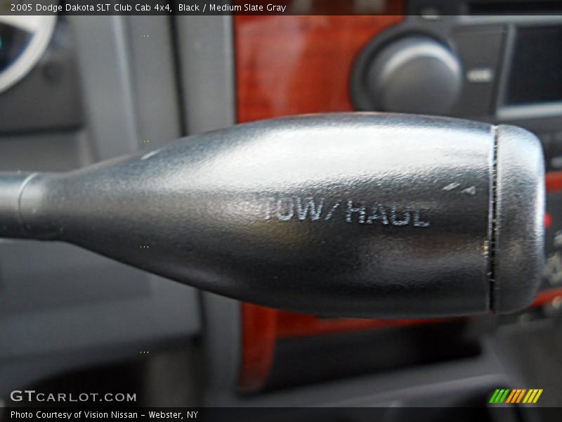 Black / Medium Slate Gray 2005 Dodge Dakota SLT Club Cab 4x4