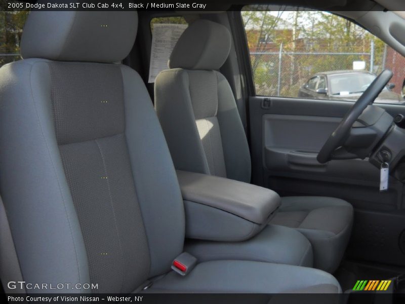 Black / Medium Slate Gray 2005 Dodge Dakota SLT Club Cab 4x4
