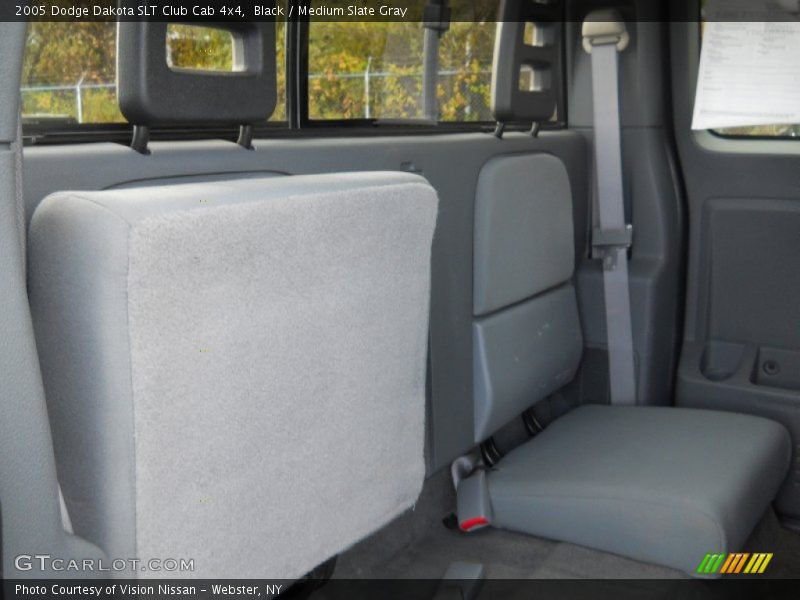 Black / Medium Slate Gray 2005 Dodge Dakota SLT Club Cab 4x4