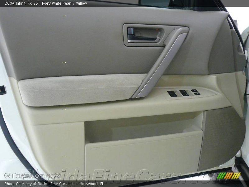Ivory White Pearl / Willow 2004 Infiniti FX 35