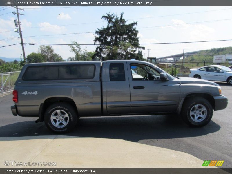 Mineral Gray Metallic / Medium Slate Gray 2005 Dodge Dakota Laramie Club Cab 4x4