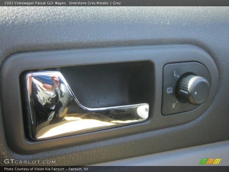 Silverstone Grey Metallic / Grey 2003 Volkswagen Passat GLX Wagon