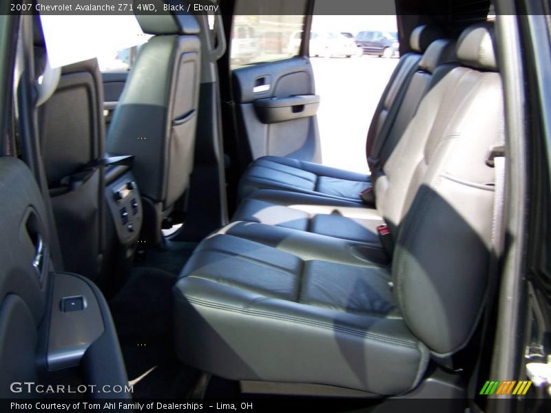 Black / Ebony 2007 Chevrolet Avalanche Z71 4WD