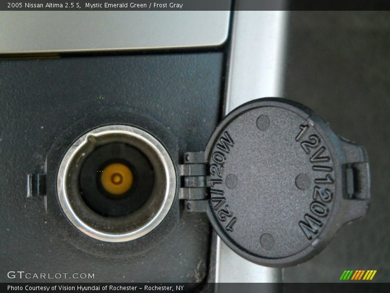 Mystic Emerald Green / Frost Gray 2005 Nissan Altima 2.5 S