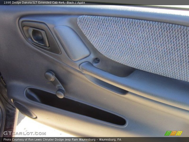 Black / Agate 1998 Dodge Dakota SLT Extended Cab 4x4