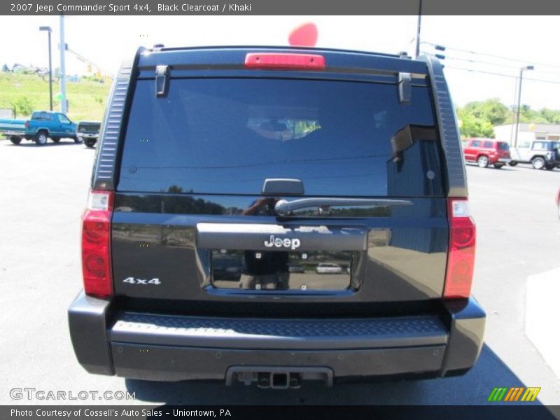 Black Clearcoat / Khaki 2007 Jeep Commander Sport 4x4