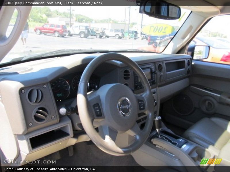 Black Clearcoat / Khaki 2007 Jeep Commander Sport 4x4