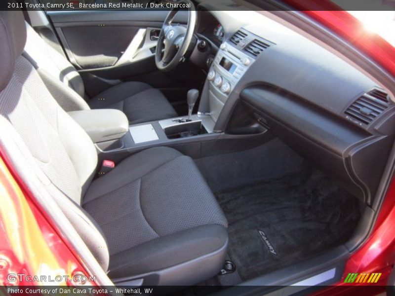 Barcelona Red Metallic / Dark Charcoal 2011 Toyota Camry SE