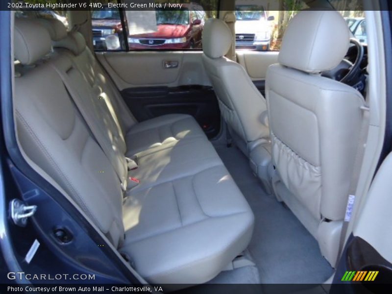 Electric Green Mica / Ivory 2002 Toyota Highlander V6 4WD