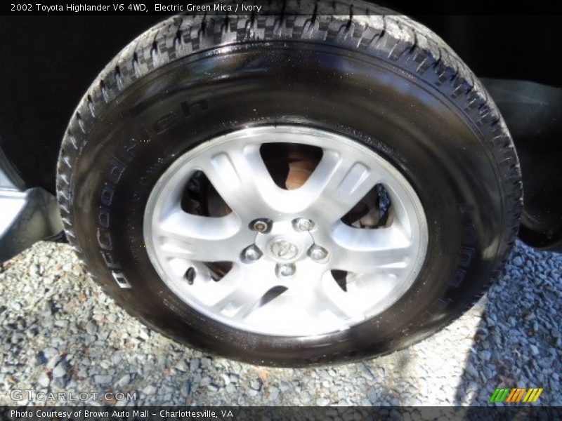 Electric Green Mica / Ivory 2002 Toyota Highlander V6 4WD