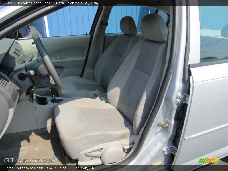 Ultra Silver Metallic / Gray 2005 Chevrolet Cobalt Sedan