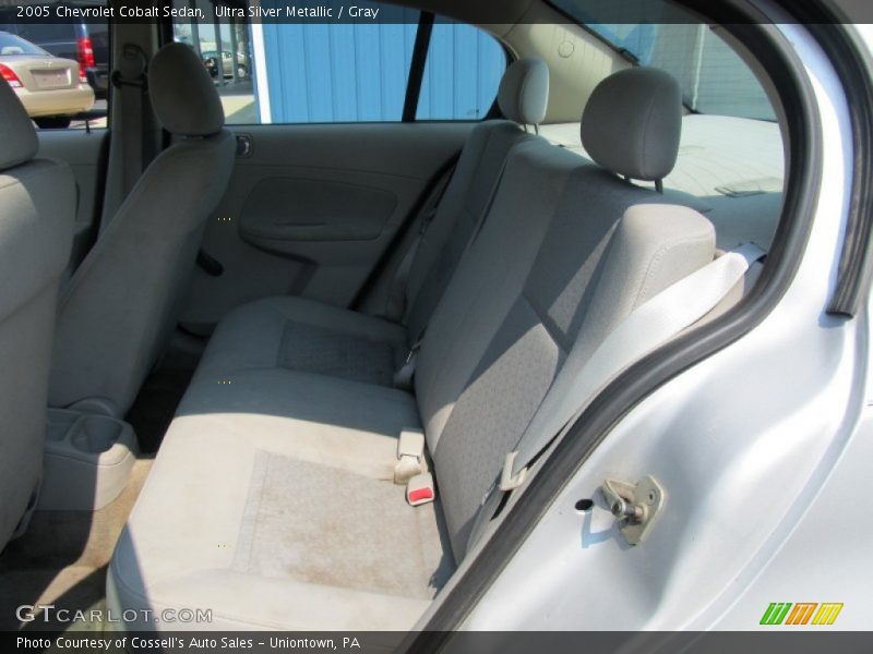 Ultra Silver Metallic / Gray 2005 Chevrolet Cobalt Sedan