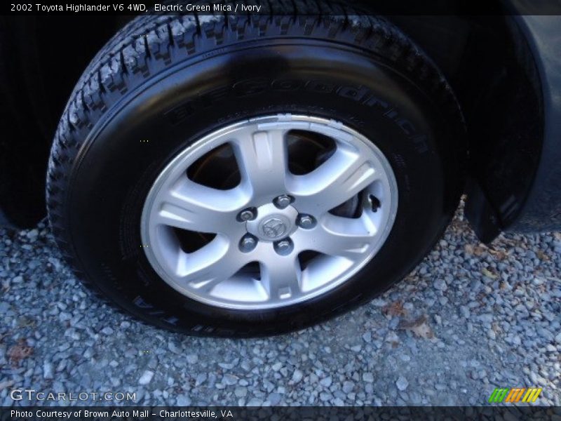 Electric Green Mica / Ivory 2002 Toyota Highlander V6 4WD