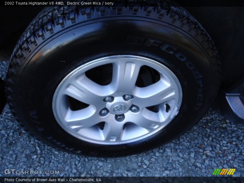 Electric Green Mica / Ivory 2002 Toyota Highlander V6 4WD