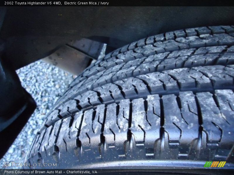 Electric Green Mica / Ivory 2002 Toyota Highlander V6 4WD