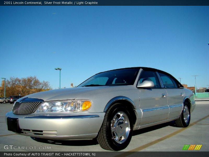 Silver Frost Metallic / Light Graphite 2001 Lincoln Continental