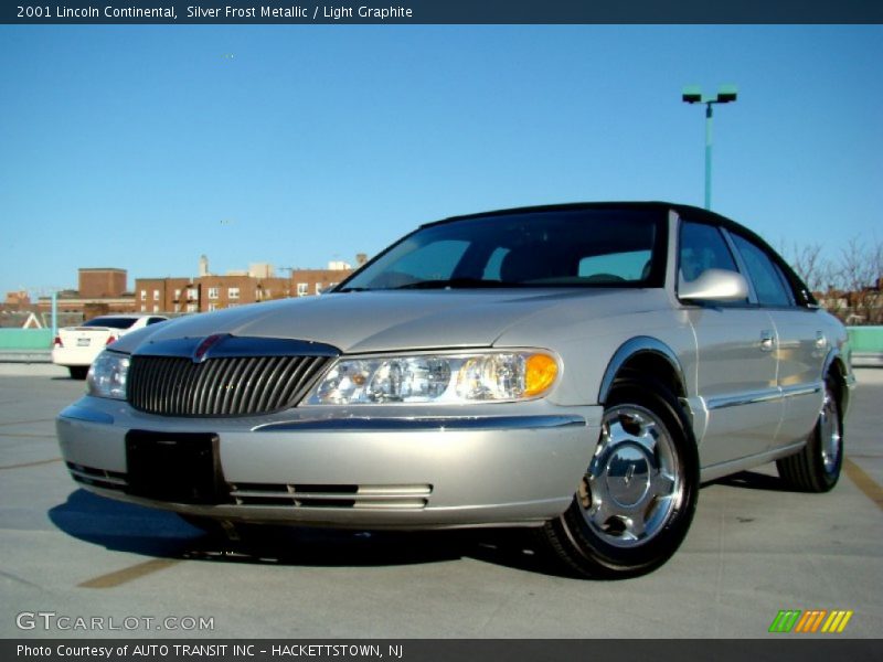 Silver Frost Metallic / Light Graphite 2001 Lincoln Continental