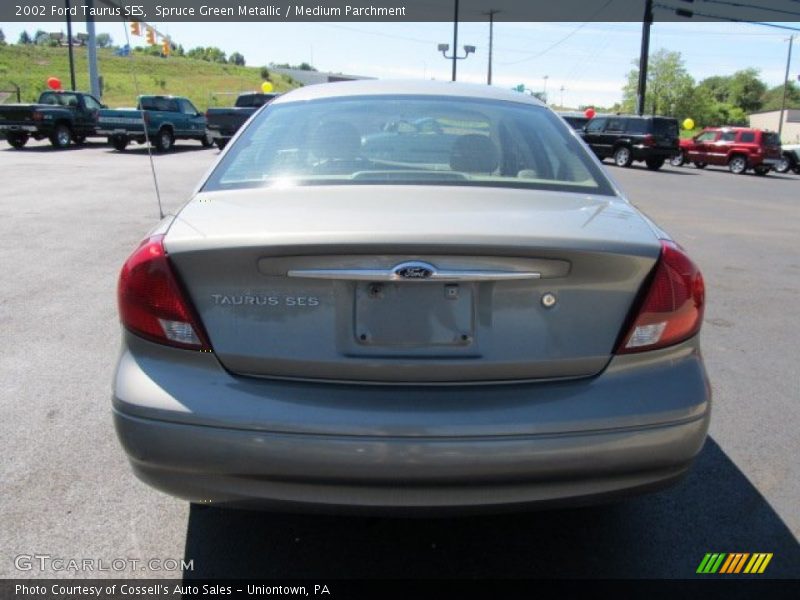 Spruce Green Metallic / Medium Parchment 2002 Ford Taurus SES