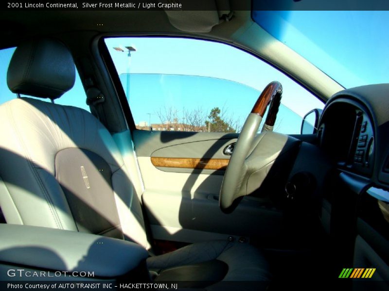 Silver Frost Metallic / Light Graphite 2001 Lincoln Continental