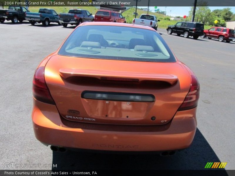 Fusion Orange Metallic / Dark Pewter 2004 Pontiac Grand Prix GT Sedan