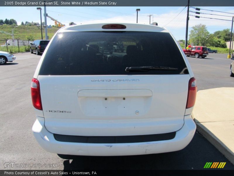 Stone White / Medium Slate Gray 2005 Dodge Grand Caravan SE