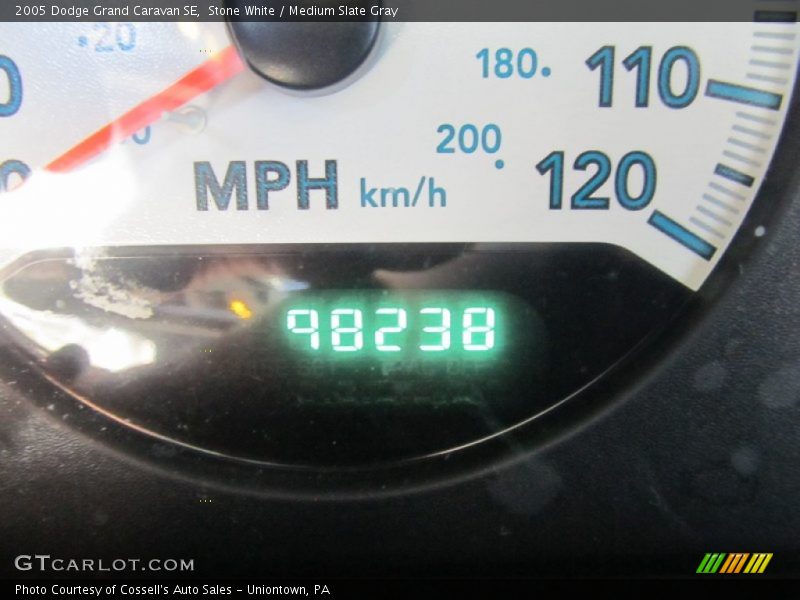 Stone White / Medium Slate Gray 2005 Dodge Grand Caravan SE