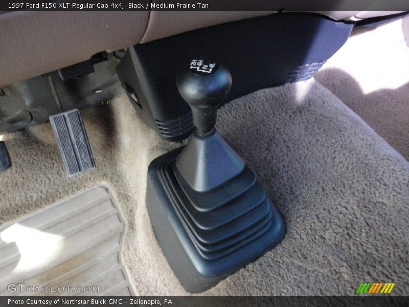 Black / Medium Prairie Tan 1997 Ford F150 XLT Regular Cab 4x4