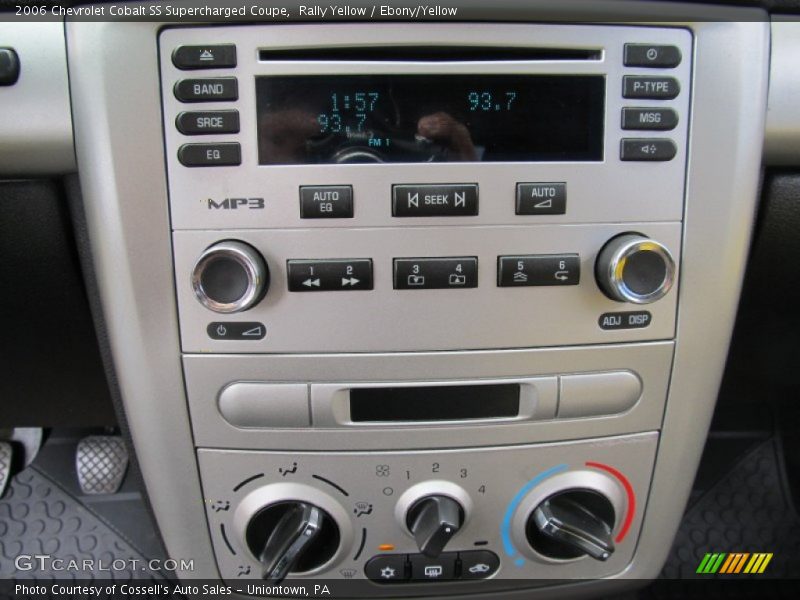Controls of 2006 Cobalt SS Supercharged Coupe