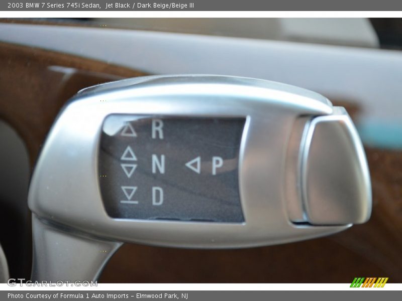 Jet Black / Dark Beige/Beige III 2003 BMW 7 Series 745i Sedan